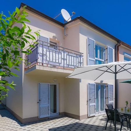 Holiday Home Gojak By Interhome Pula Exteriör bild