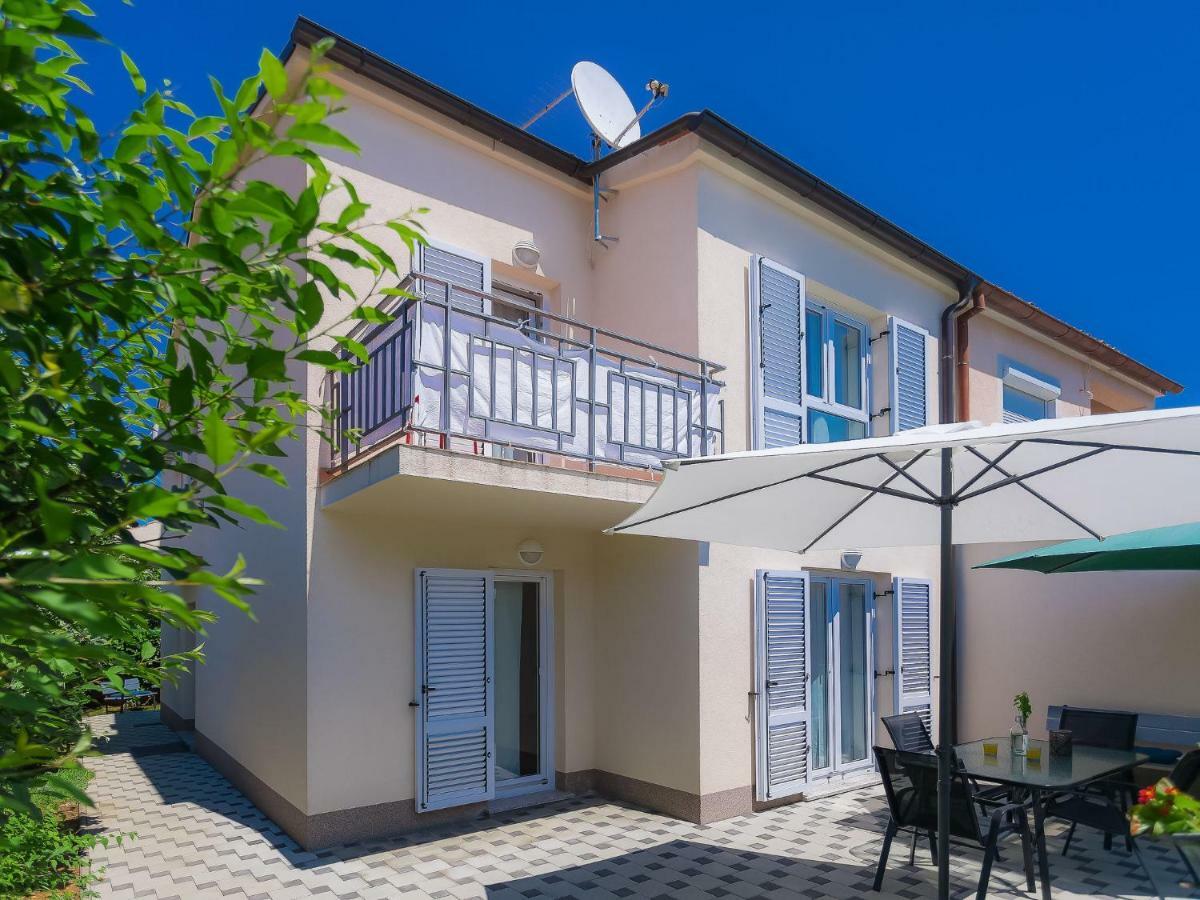 Holiday Home Gojak By Interhome Pula Exteriör bild
