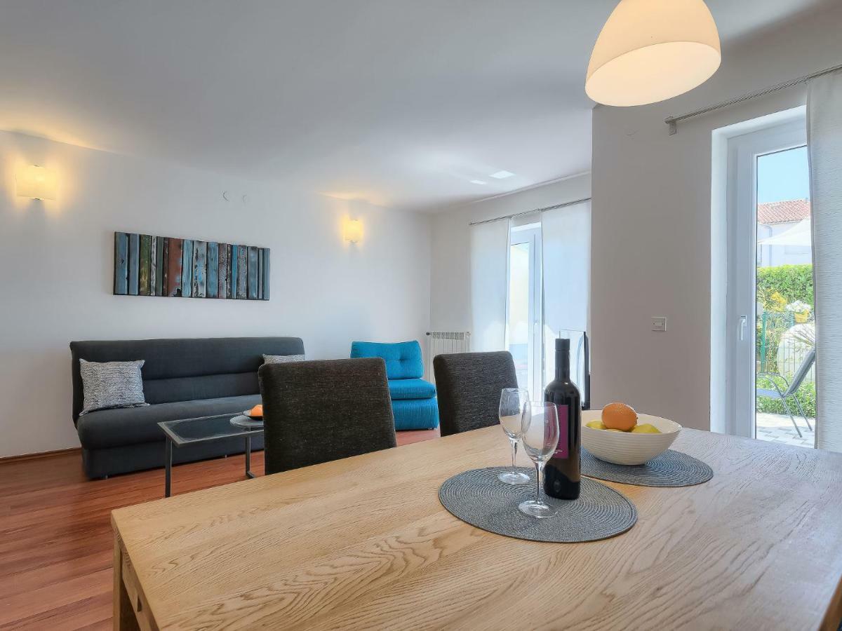 Holiday Home Gojak By Interhome Pula Exteriör bild